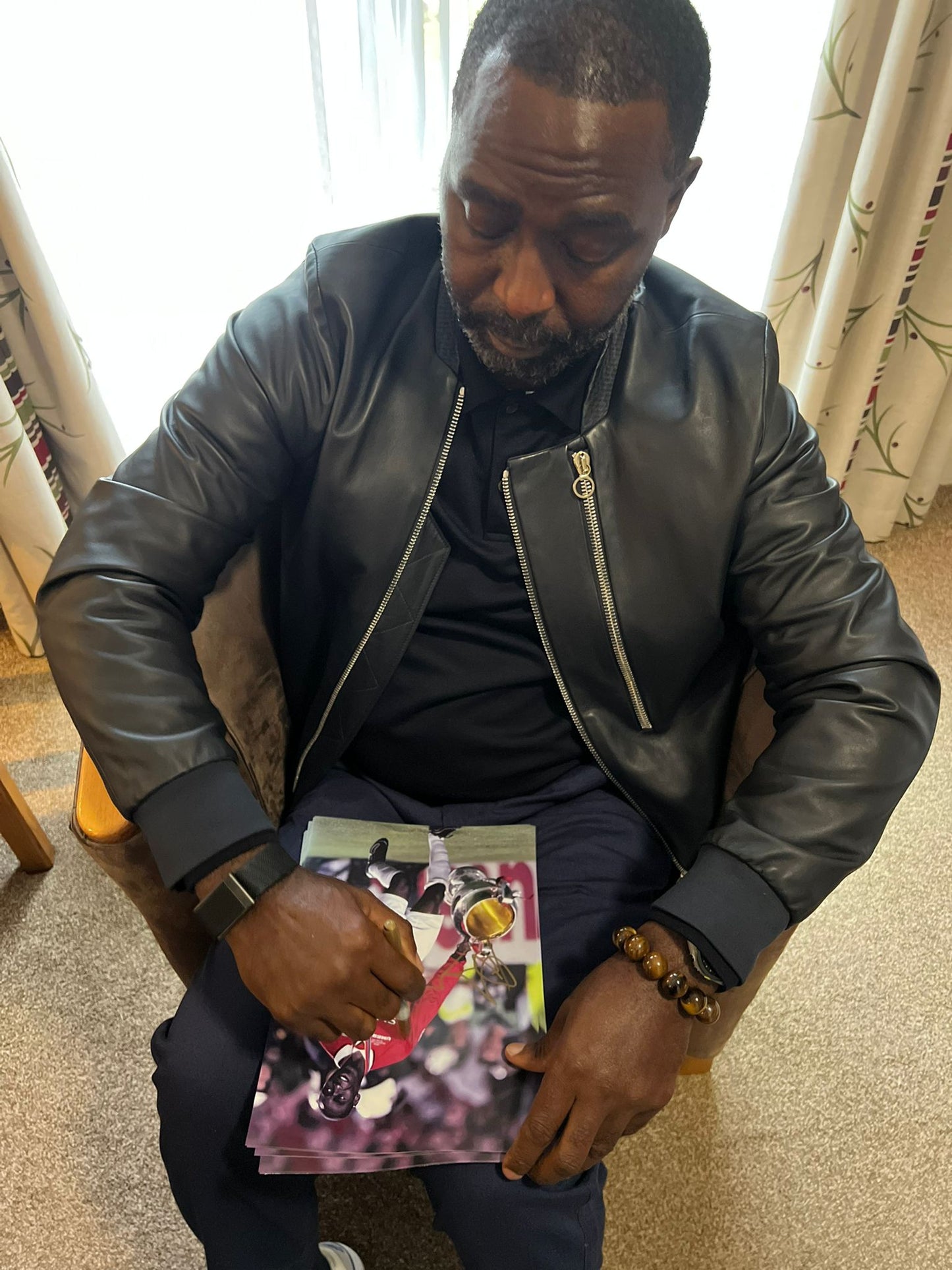 Manchester United Andy Cole personally signed photo