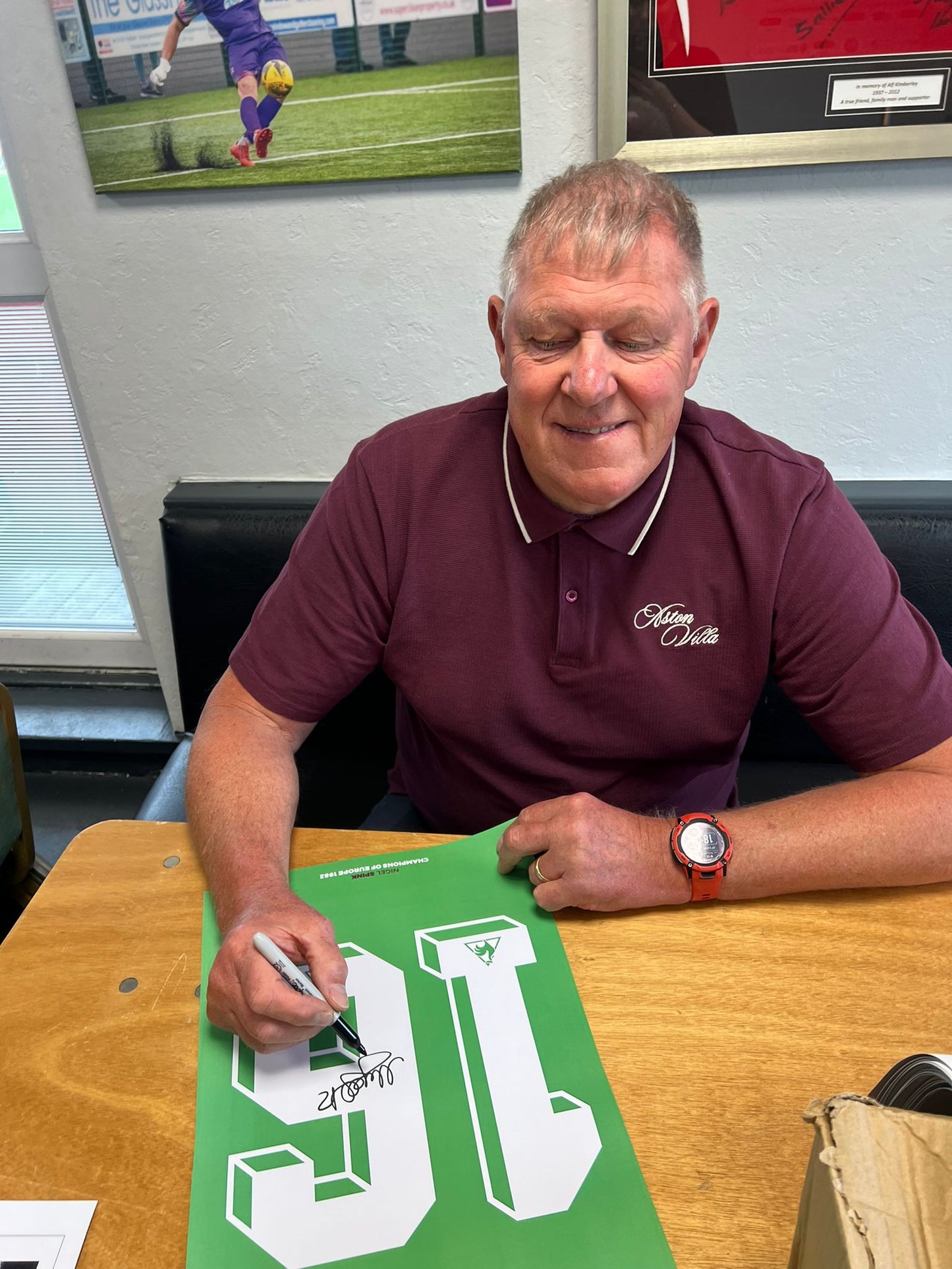 Aston Villa Nigel Spink personally signed 16