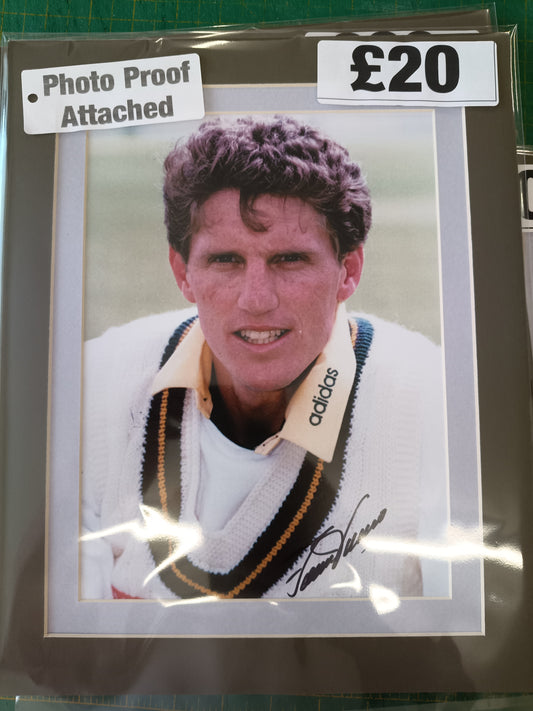 Cricket South African Fanie de Villiers personally signed photo