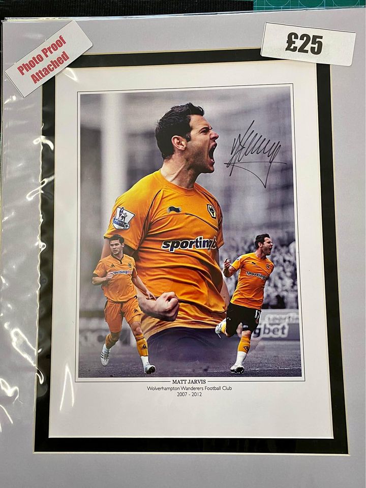 Wolverhampton Wanderers legend Matt Jarvis personally signed limited edition print