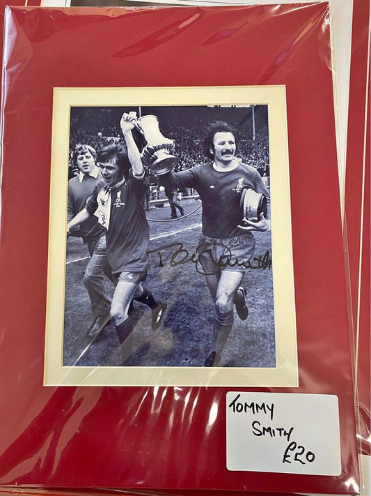 Liverpool Legend Tommy Smith personally signed photograph