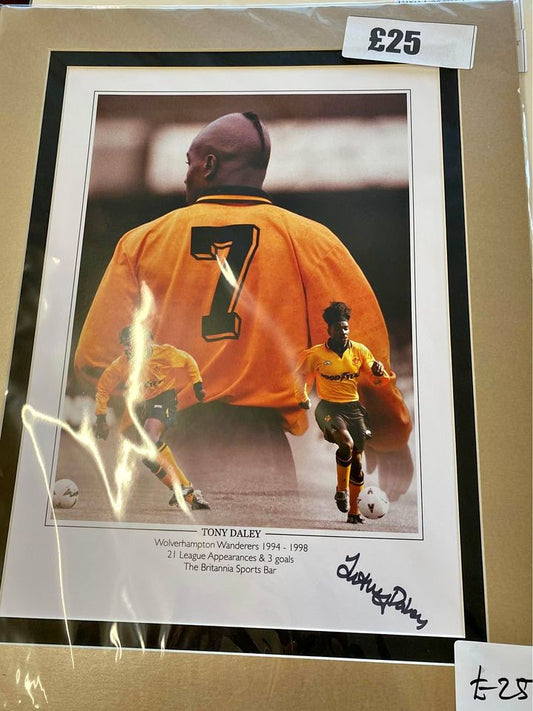 Wolverhampton Wanderers Tony Daley personally signed print