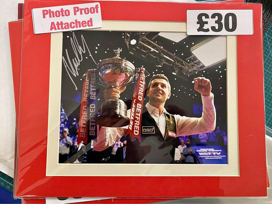Snooker legend Mark Selby personally signed photograph